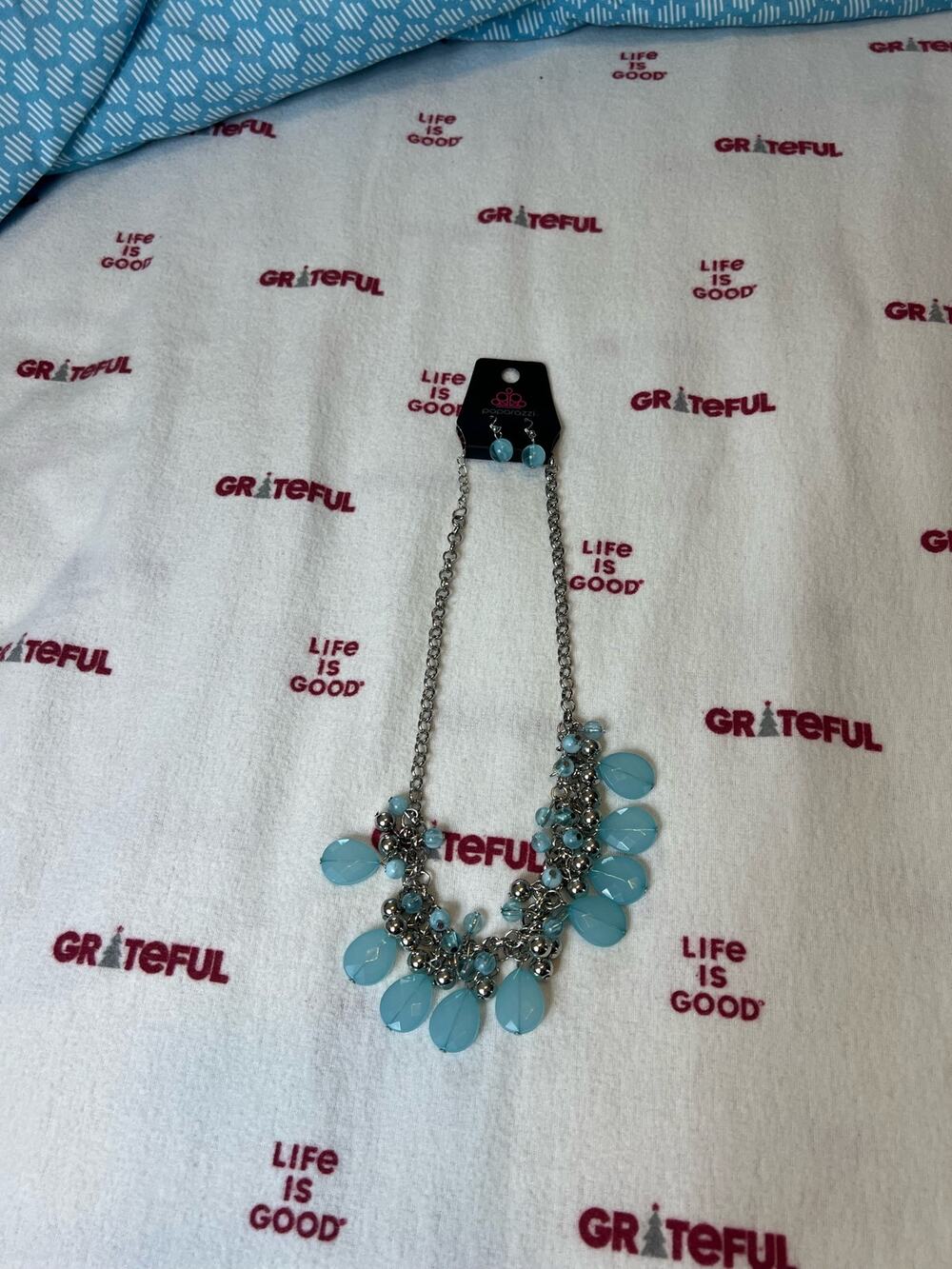 NWT Paparazzi Light Blue and silver necklace